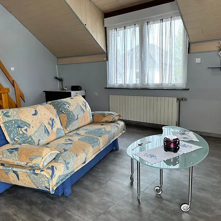 Le Daubenland شقة *